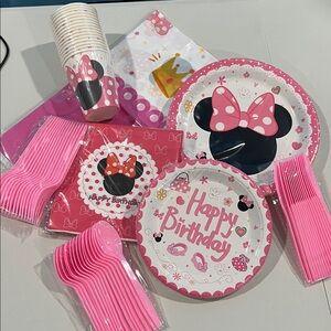 Minnie Mouse Party Supplies - White Pack